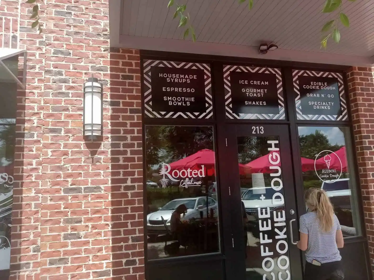 Local cookie dough franchisee, coffee shop open dual business Augusta