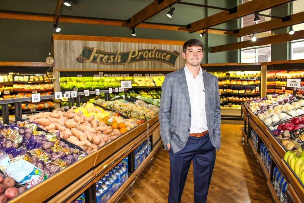 Supermarket phenom launches new concept in old store
