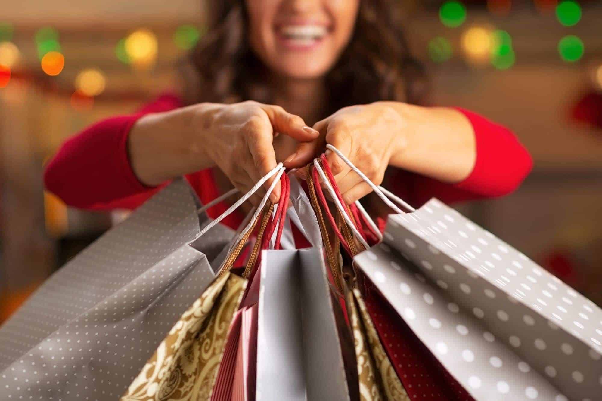 Robust sales report kicks off Christmas buying