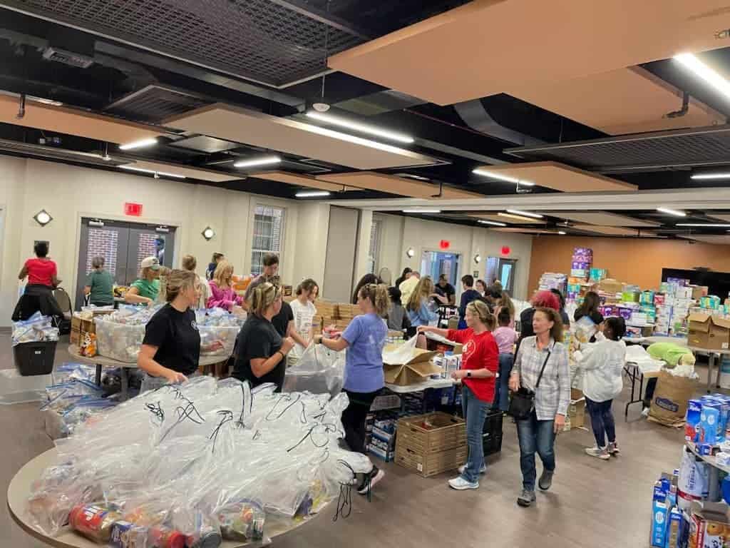 Business leaders/volunteers find a hub to combat Helene